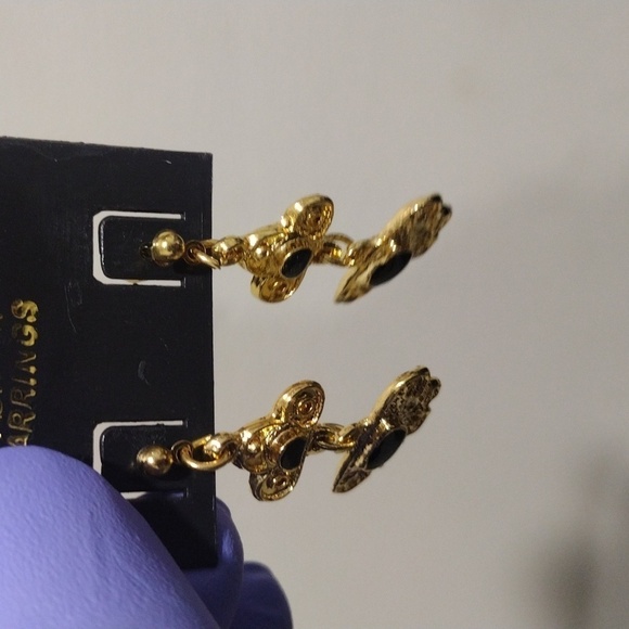 Women's Stylish Gold-tone Designed Black Color Stone Drop Dangle Earrings,1.5" - Picture 5 of 5